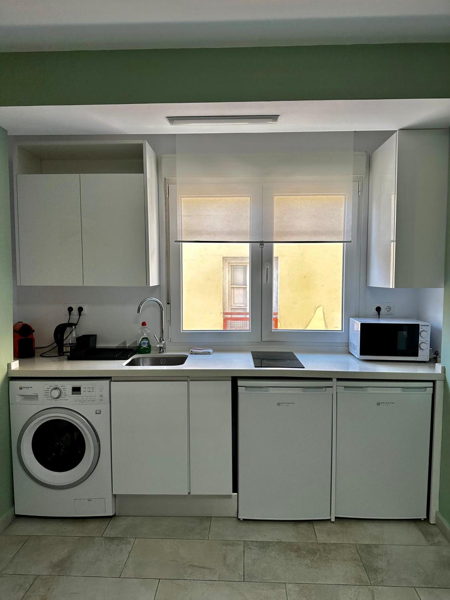Lovely Studio Apartment Málaga Exterior foto
